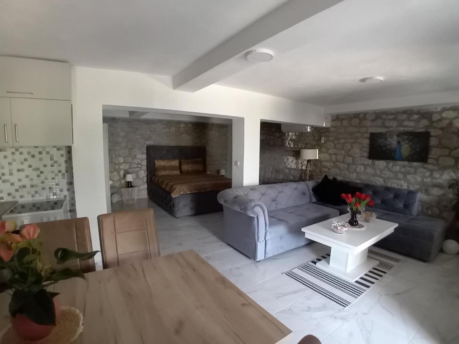 Apartmani Dumezic Bar Quarto foto